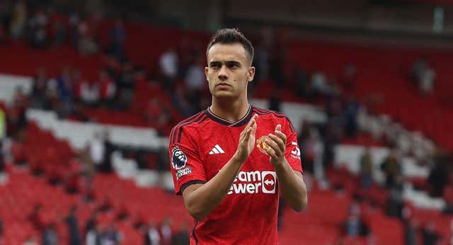 Cuarto equipo en un año para Reguilón: ya es del Brentford hasta junio