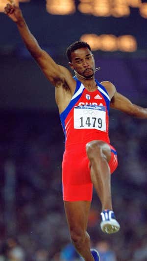 Iván Pedroso en Sídney 2000.  GETTY