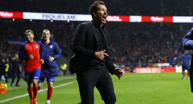 Simeone sigue siendo un hueso para un Real Madrid al que lleva al límite