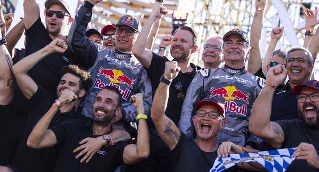 Los 15 días en el desierto que ahuyentaron los fantasmas de Carlos Sainz: «No sabemos cómo nos va salir»