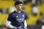 Kepa, su pasión por la cría de jilgueros y la fuerza de su sonrisa