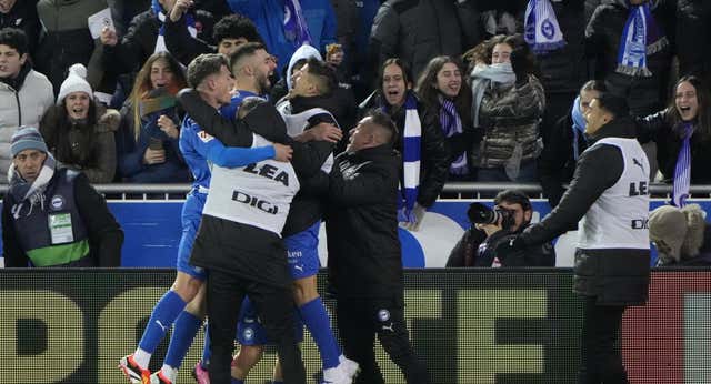 El Alavés sentencia a Sergio