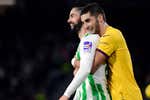 Ferran y Joao doblegan a Isco y dan una vida extra a Xavi