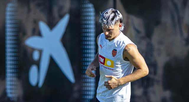 Sergi Canós sonríe: evita la rotura y quiere volver en 15 días