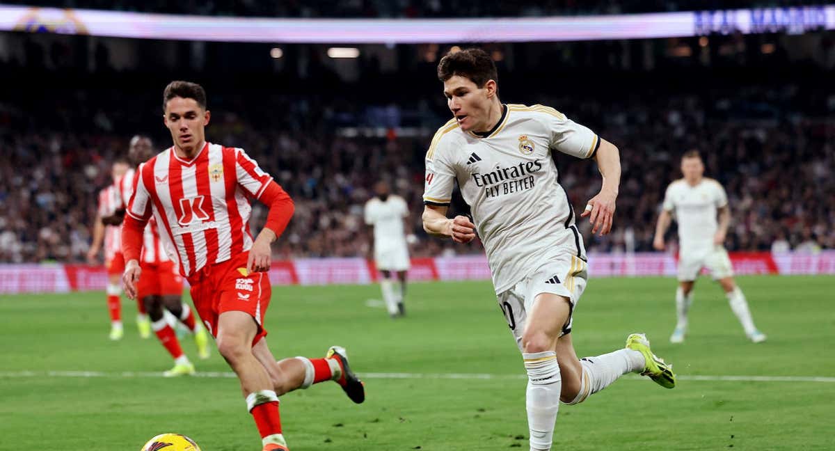 Fran García corriendo la banda del Bernabéu.