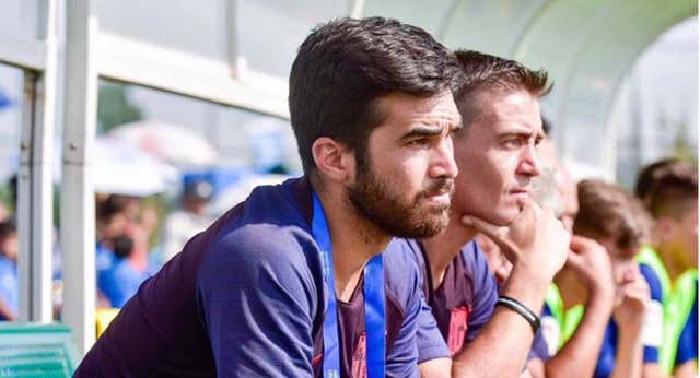 Pere Romeu toma ventaja para sustituir a Jonatan Giráldez y es el favorito del vestuario