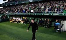 Xavi, el último fan en sumarse al club de Isco