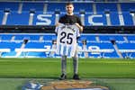 Javi Galán, el sexto lateral izquierdo de la 'era Olabe', acepta el reto txuri urdin por un motivo deportivo y una razón familiar