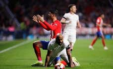 Marcao clama por un penalti... que no es el anulado por el VAR: «Si hablo lo que pienso me quedo dos o tres meses fuera»