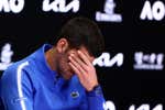 La desesperación de Novak Djokovic durante el partido ante Jannik Sinner: «¿Quieres que te traiga una taza de té?»