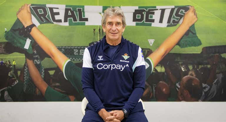 Manuel Pellegrini, en la sala de prensa del Betis.