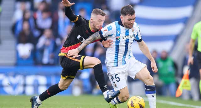 Una Real Sociedad fundida y errática no pasa del empate frente al Rayo Vallecano
