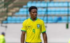 Imparable Endrick: 'se inventa' un gol, lidera la remontada y Brasil se clasifica para la Fase Final
