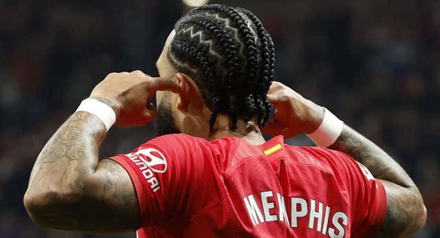 La llegada de Moise Kean le pone las pilas a Memphis Depay