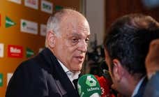 Javier Tebas: «Antes teníamos que llamar al jefe de los árbitros con un teléfono secreto»