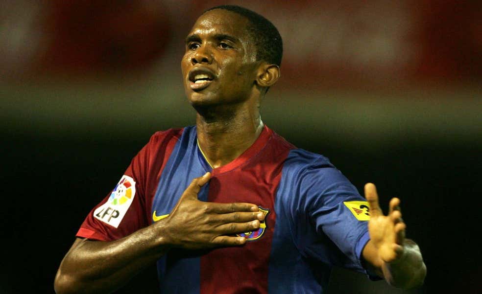 Llueve sobre mojado para Samuel Eto'o y a las denuncias por amaño se suman incitación a la violencia y amenazas de «la mafia»