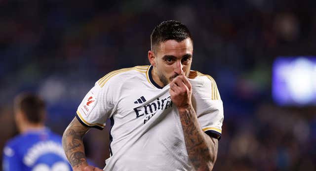 Con Joselu no hay debate y seguirá en el Real Madrid