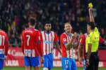 El Girona se queda sin Yangel, Blind y Míchel para el Bernabéu y Montilivi carga contra Gil Manzano: «Así gana el Real Madrid»