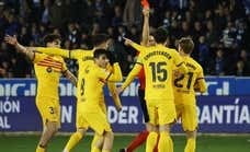 El Barça vuelve a chocar con Martínez Munuera con la expulsión exprés a Vitor Roque: «Otro error...»