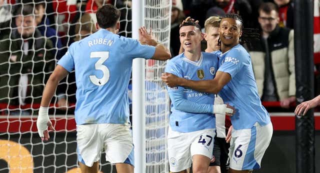 Foden le quita el protagonismo a Haaland en su vuelta como titular