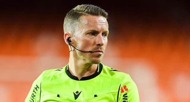 El Athletic rebaja decibelios a la polémica arbitral pese a la designación de Hernández Hernández para el Metropolitano