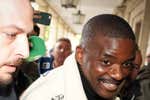 William Carvalho declara que las relaciones fueron consentidas y el Juzgado no toma medidas cautelares