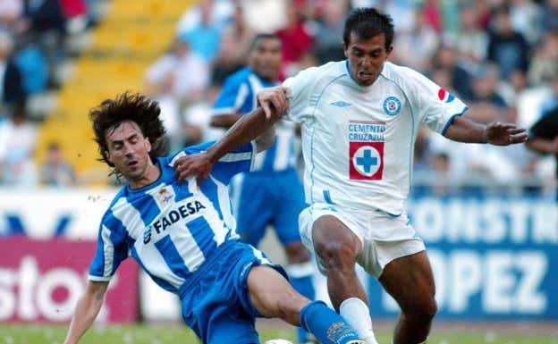 Amavisca, con el Deportivo en Riazor.  AP