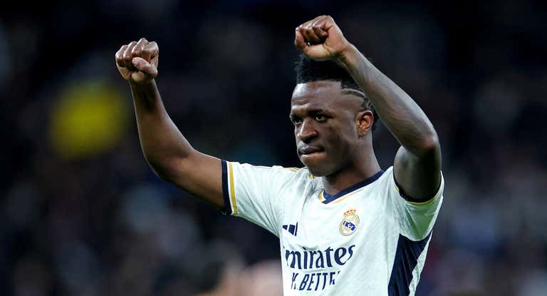 Vinicius celebra la victoria del Real Madrid contra el Girona.