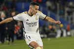 Lucas Vázquez inclina la balanza hacia la renovación