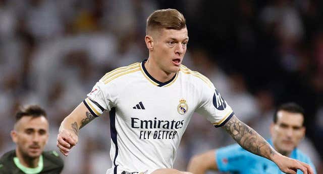 No toda Alemania quiere el regreso de Kroos: «Hay quien piensa que ya no es top mundial»