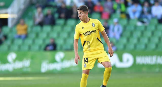 El futuro de Fontán, Carreira y Lautaro en el Celta está en el aire