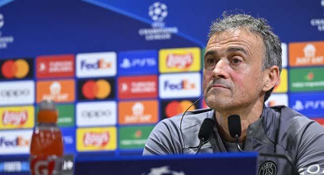 Luis Enrique confirma la presencia de Mbappé y se deshace en elogios hacia la Real Sociedad e Imanol Alguacil