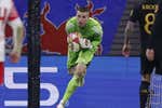 Lo que hay detrás del nuevo Lunin: charlas para convencer a Ancelotti y el papel de su mayor protector… Courtois