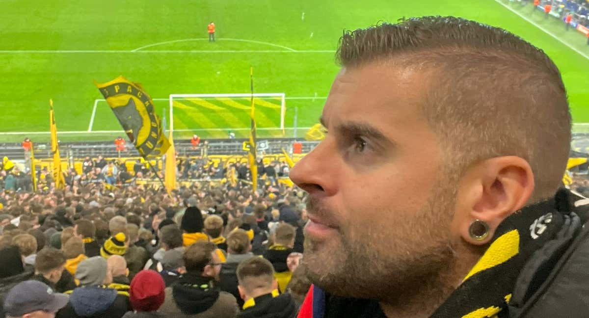 Mario Álvarez en el Signal Iduna Park del Borussia Dortmund./Foto personal