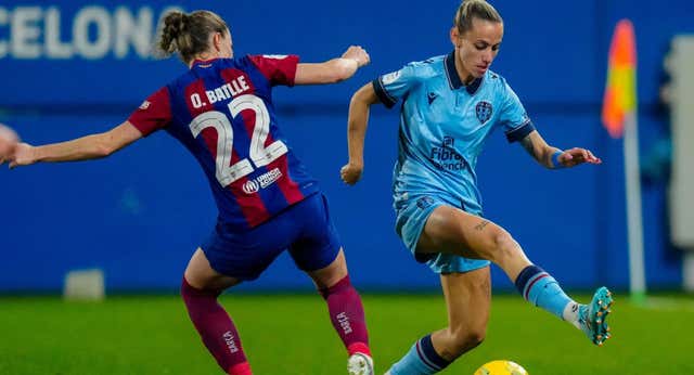 Ona Batlle y la distancia entre el Real Madrid y el Barça: “Están avanzando, pero obviamente les queda mucho”