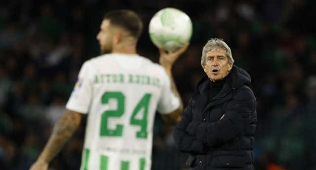 Pellegrini apunta a la lista: «En LaLiga no tenemos las 11 ausencias de esta competición»