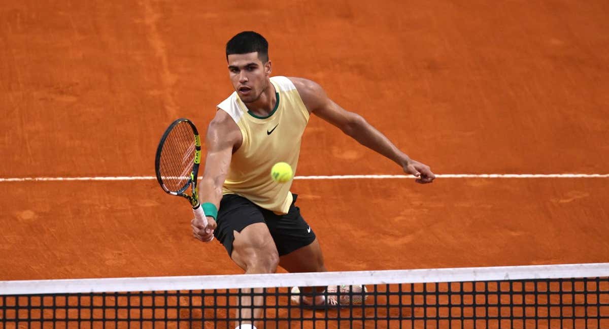 Alcaraz tuvo que esforzarse más de lo previsto para pasar a cuartos de final en el Buenos Aires Open. /EFE