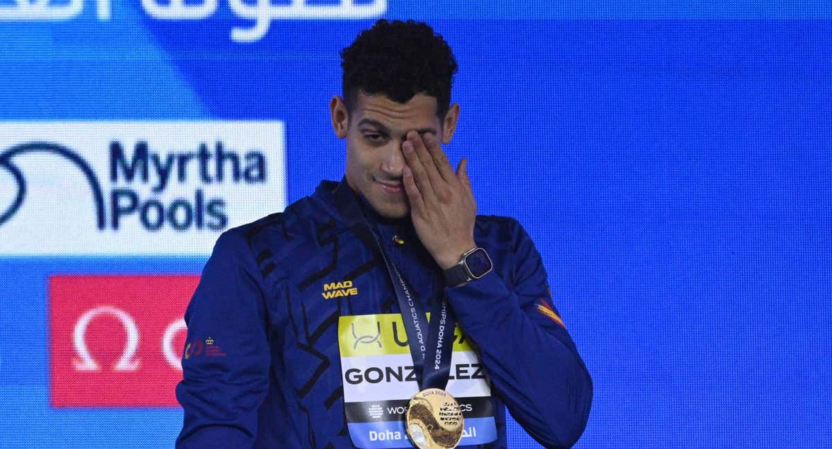 Hugo González, emocionado, después de proclamarse campeón mundial.