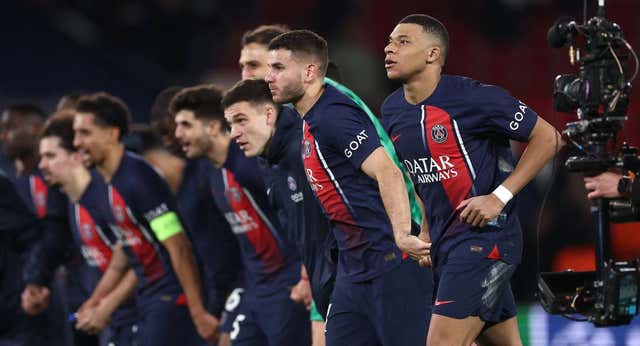 Kylian Mbappé se conjura con sus compañeros para despedirse con la Champions