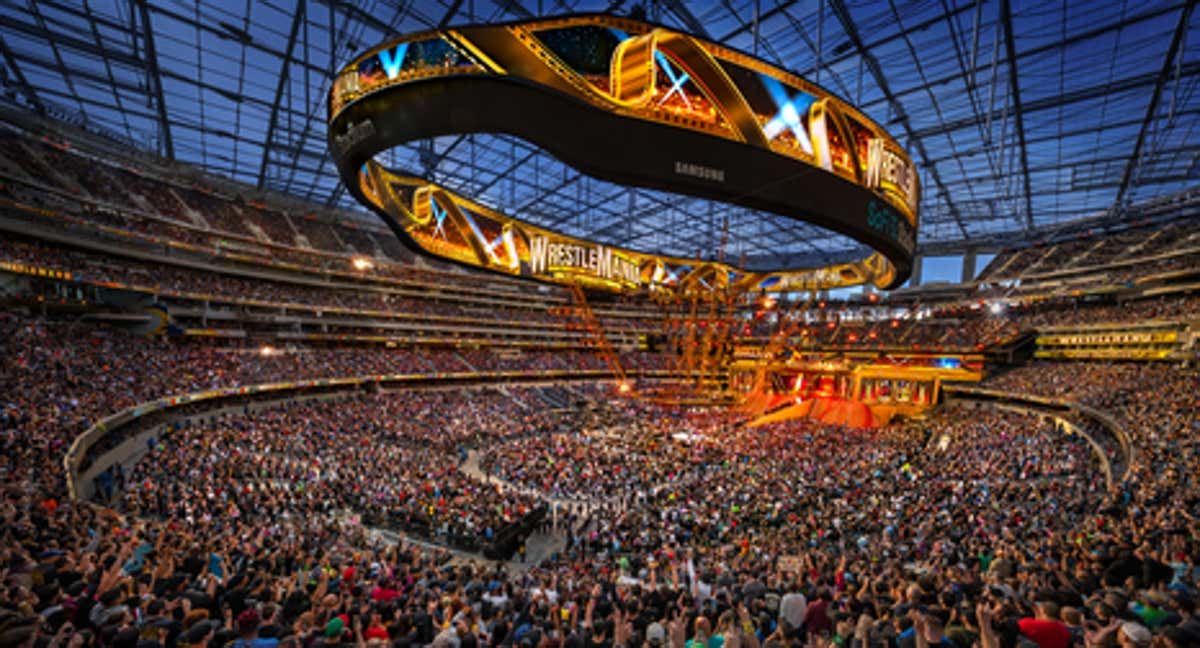 Imagen de la escenografía y fans de WrestleMania 39./WWE