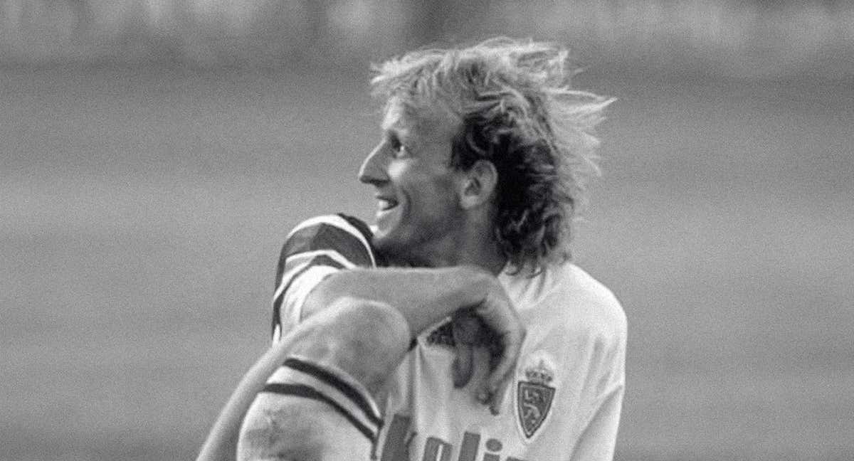 Andreas Brehme, en un partido con el Zaragoza.