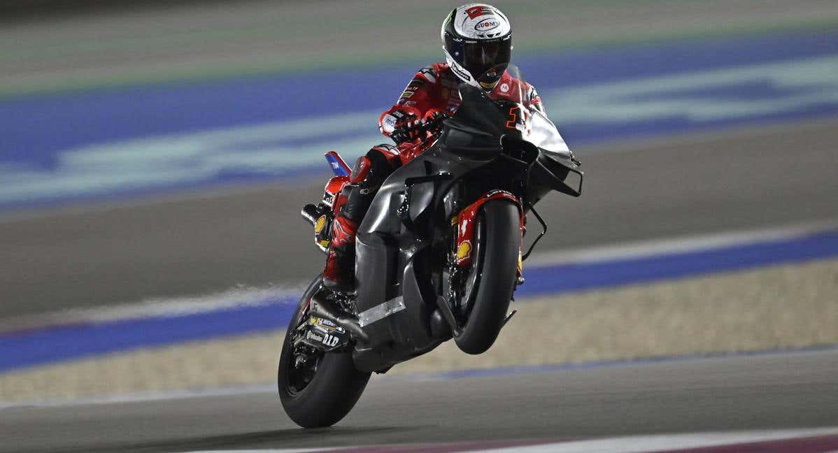 Pecco Bagnaia, durante los test de pretemporada en Catar.