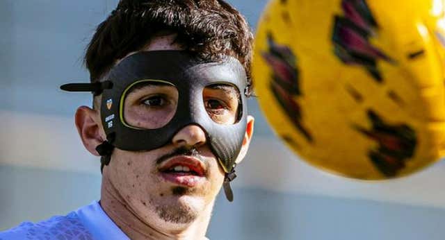Diego López se apunta a Granada 20 días después de ser operado