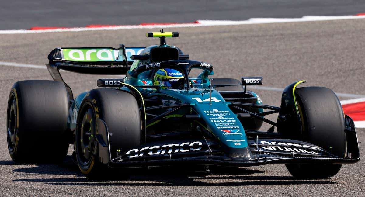 Fernando Alonso durante la pretemporada de F1 en Baréin.