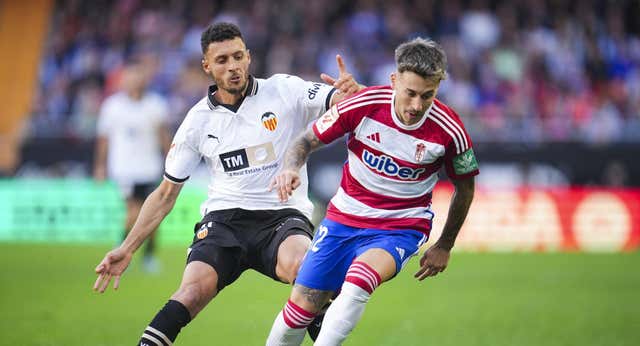 Aplazado el partido entre Valencia y Granada, también el Levante-Andorra