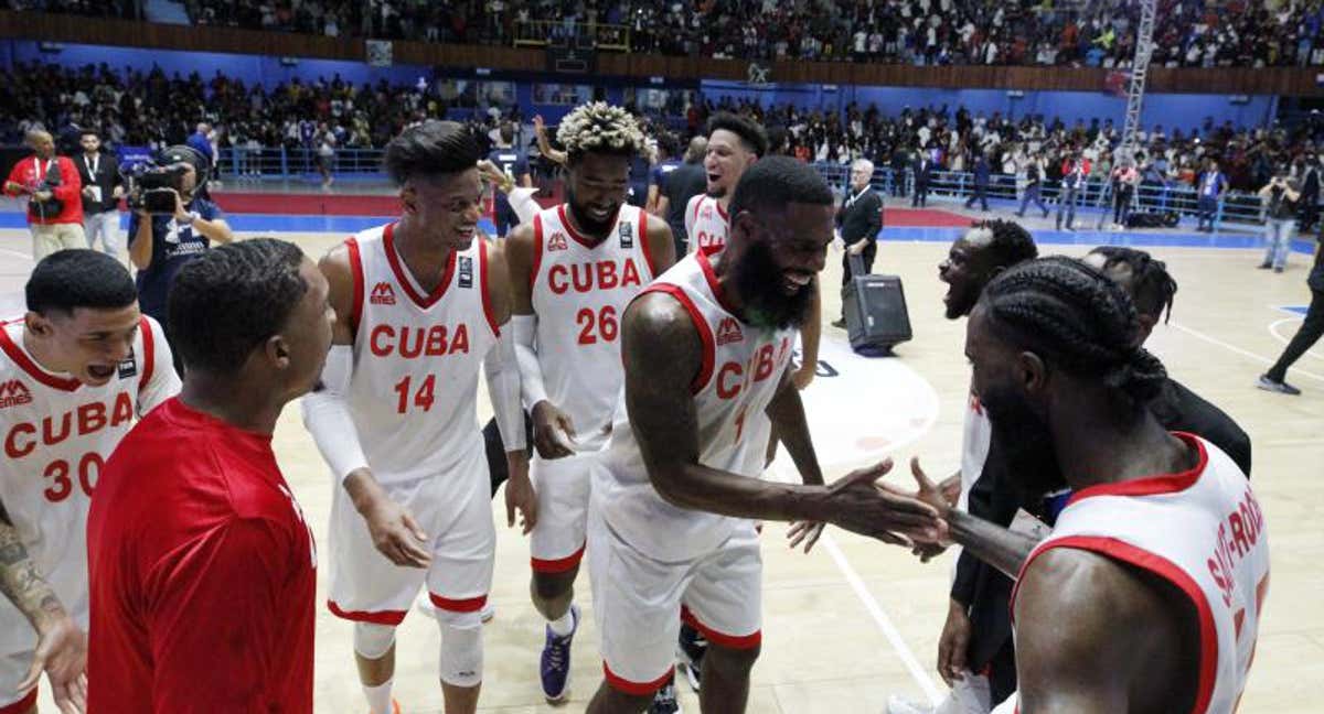 La selección de Cuba después de ganar a EE.UU.  /EFE