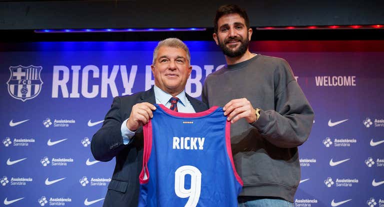 Ricky Rubio, hoy, en la presentación como jugador del Barça.