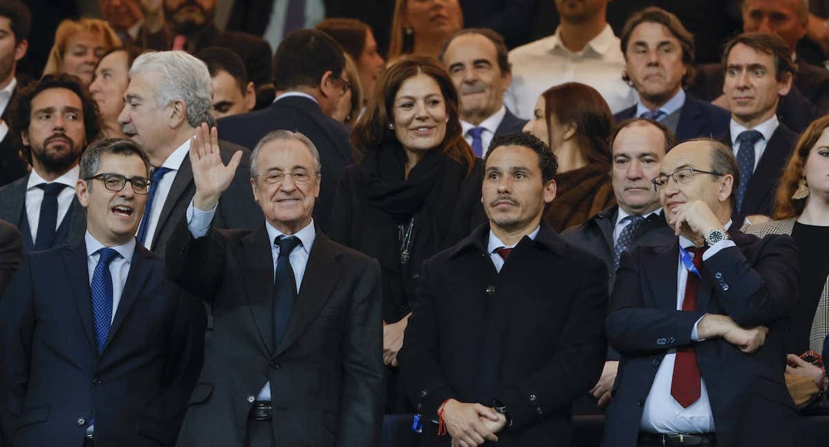 José María del Nido Carrasco junto a Florentino Pérez.