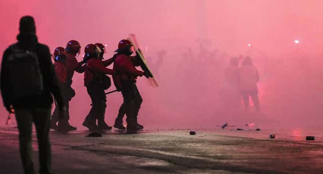 El horror de los aficionados del Atlético en Bilbao: «Llamaron a la Policía y les dijeron que no podían ir»