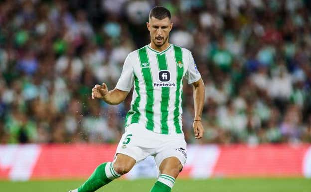 Guido Rodríguez, durante un partido del Betis. AFP/JOAQUÍN CORCHERO
